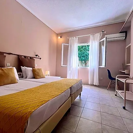Korina's Hotel 3*